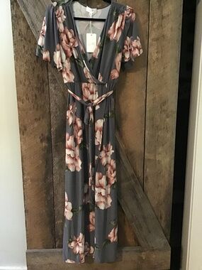 long sleeve satin midi dress Evening Glow Pleated in Cinnamon Curves 1XL / Cinnamon Choose Buckle Finish and Style:Traditional in Gunmetal with a Curve Short Formal Dress 3262 Styles:Short Dresses Pair with pointed